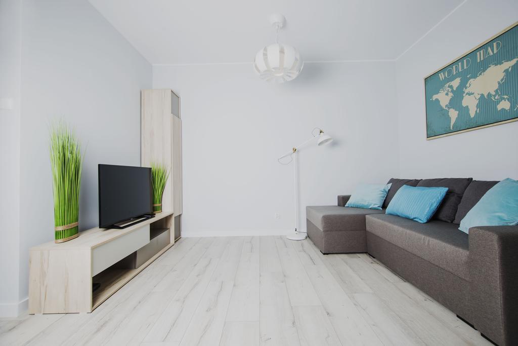 Holidays Home Apartamenty Chmielna กดัญสก์ ภายนอก รูปภาพ