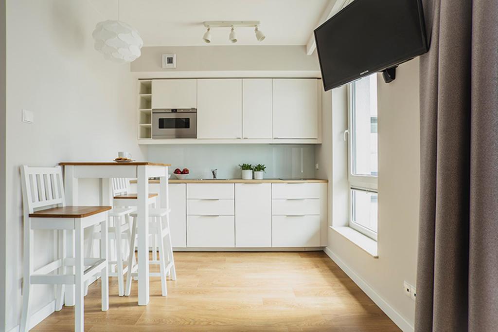 Holidays Home Apartamenty Chmielna กดัญสก์ ภายนอก รูปภาพ