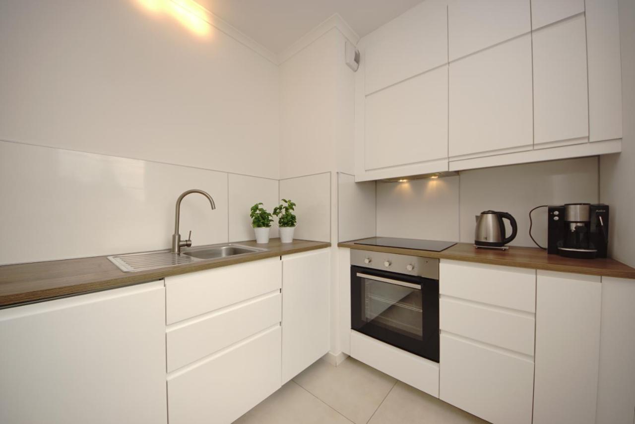 Holidays Home Apartamenty Chmielna กดัญสก์ ภายนอก รูปภาพ