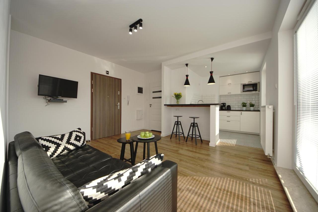 Holidays Home Apartamenty Chmielna กดัญสก์ ภายนอก รูปภาพ